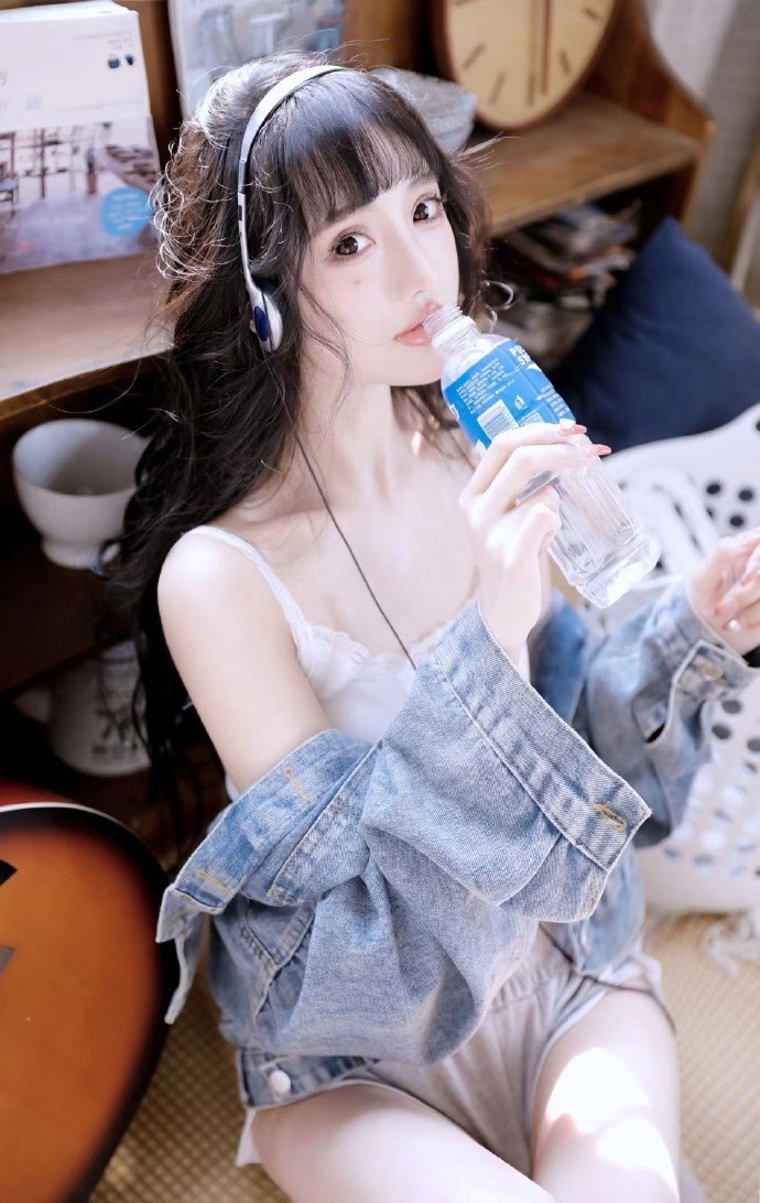 九品芝麻官